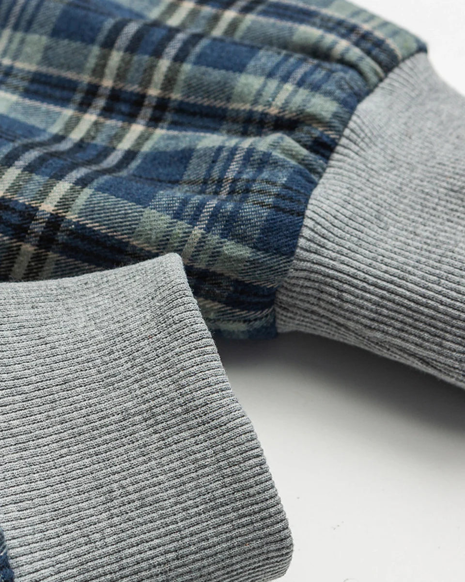 Sichern Sie sich heute 60 % Rabatt auf den wendbaren Karohoodie 🔄