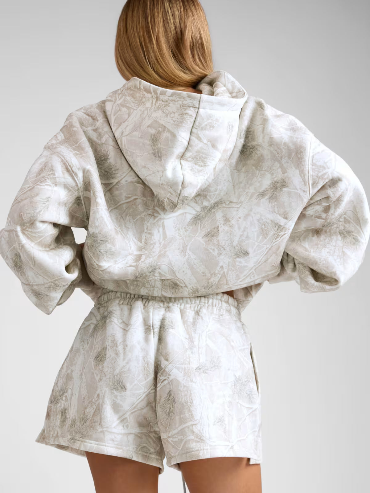 Get 60% off Comfort Camo Hoodie today only 🌿🔥