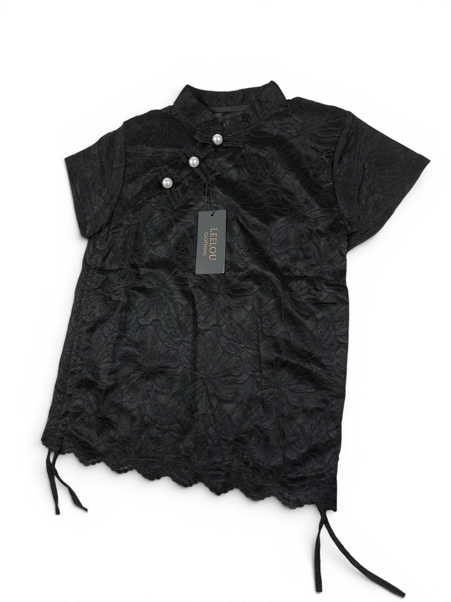 Lace Floral Pearl Button Top
