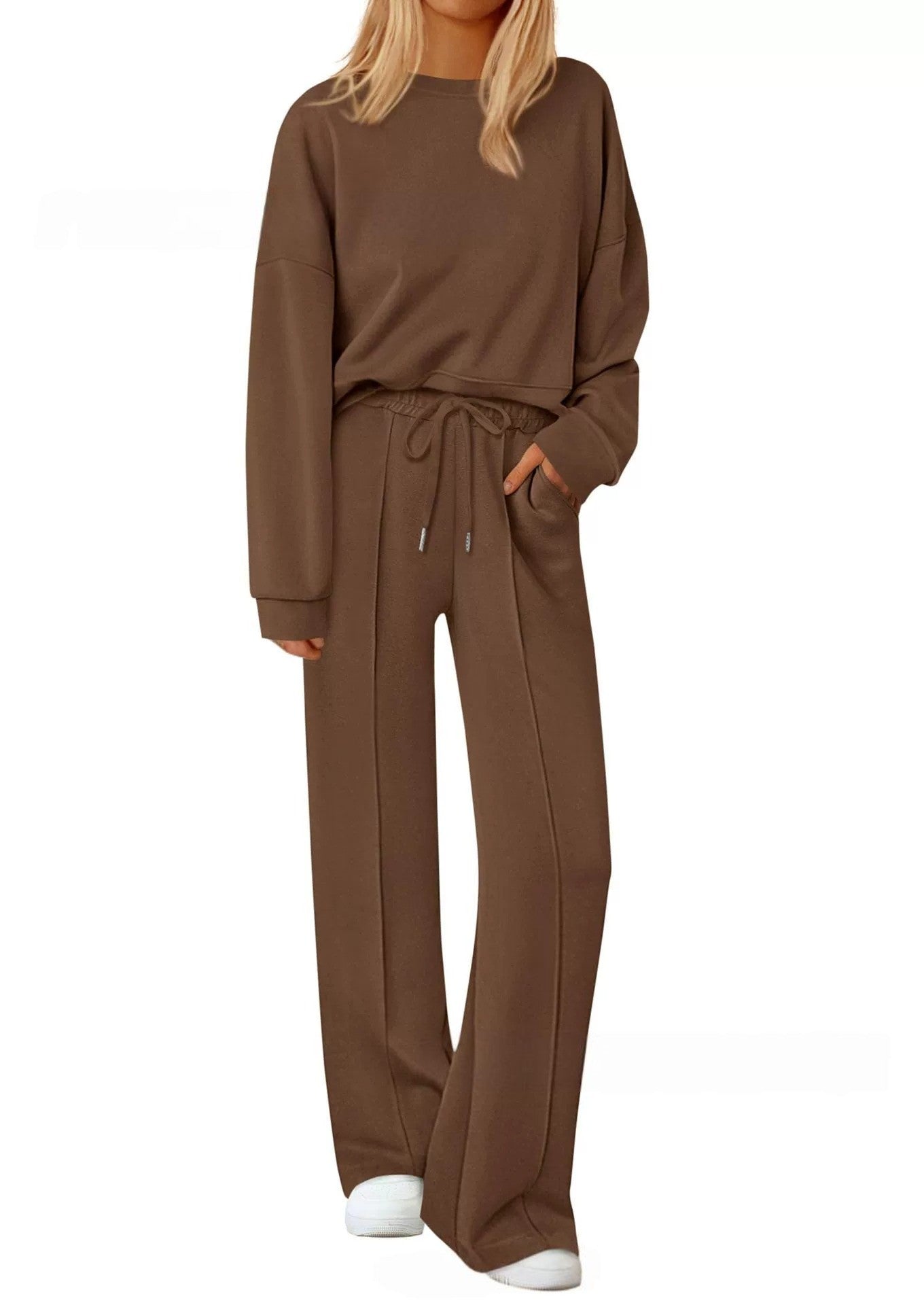 Get 60% off Minimalist Lounge Set today only ☕