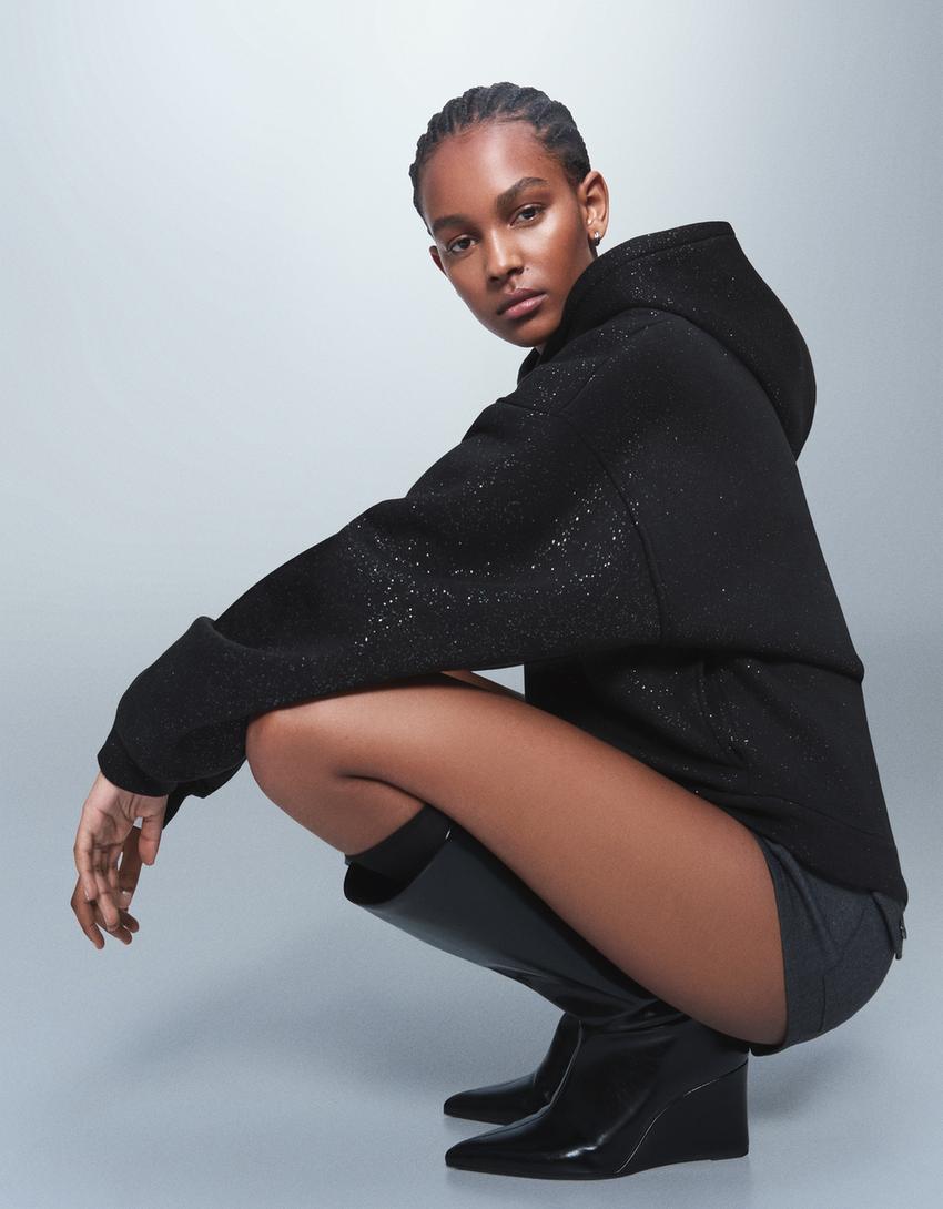 Obtenez 60 % de réduction sur le sweat à capuche oversize Shimmer, aujourd'hui seulement ✨