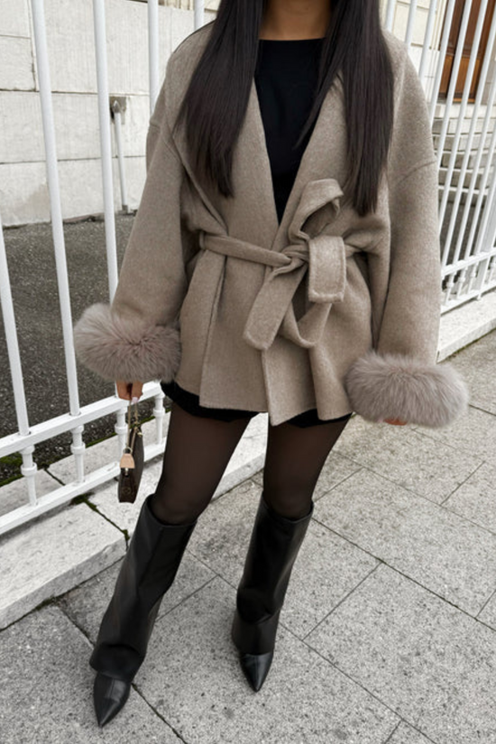 Get 70% off Vaïa Fur Coat today only ❄️