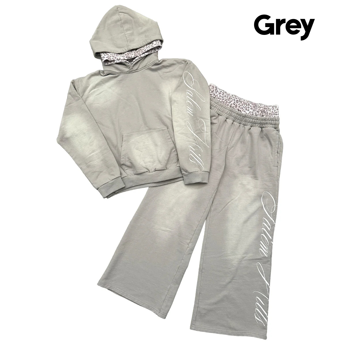 Get 60% off Double Leopard Set today 🐆🖤