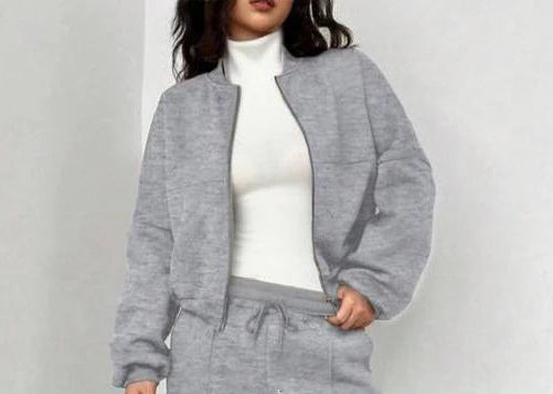 Get 70% off Essential Zipper today only 🤍