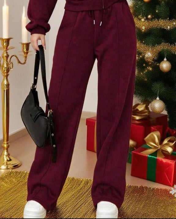 Get 60% off Essential Pants today only 🤍