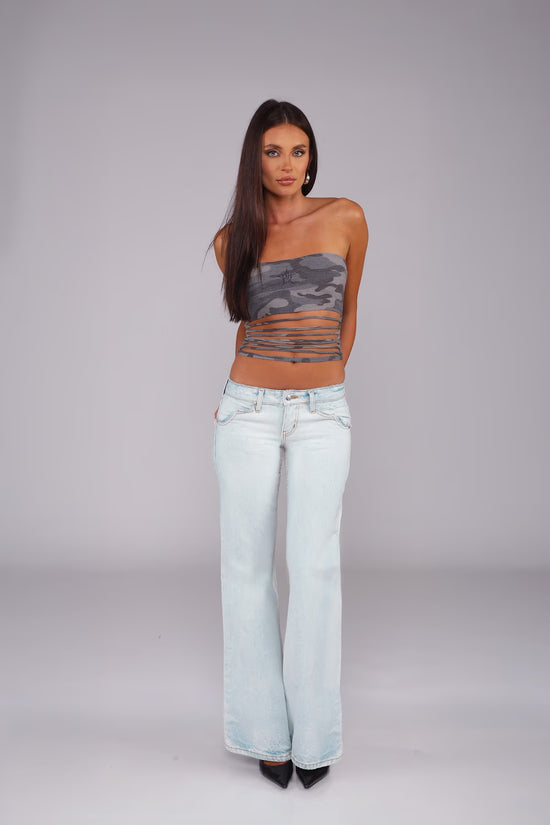 Get 60% off Low-Rise Wide Leg Jeans today only 👖✨