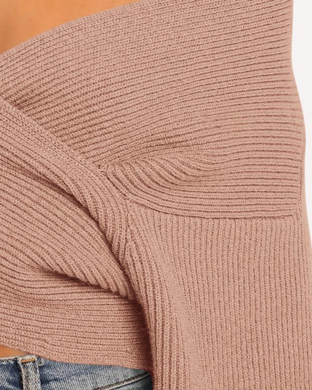 Profitez aujourd'hui seulement de 60 % de réduction sur le pull croisé 🤎