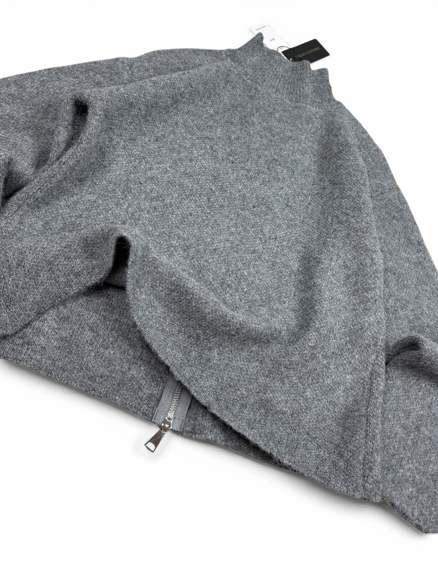 THE Leelou Button Cardigan