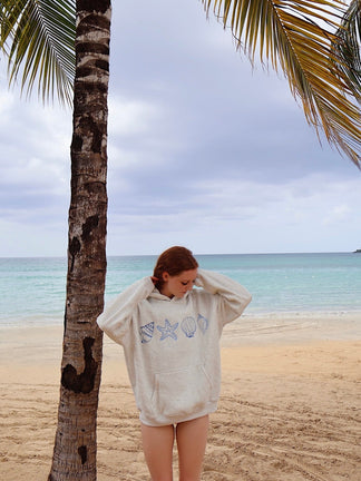 Profitez aujourd'hui seulement de 60 % de réduction sur le sweat à capuche Seashell 🌊