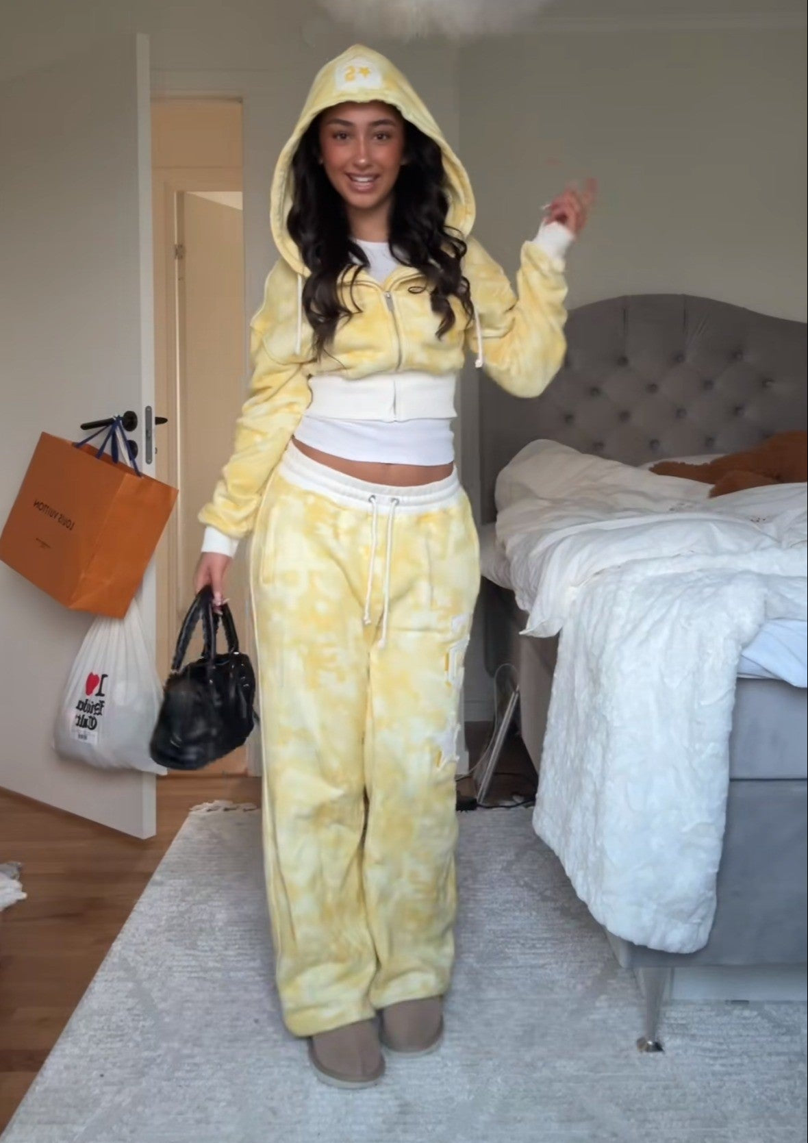 Get 60% off Camo Set today only 🪖