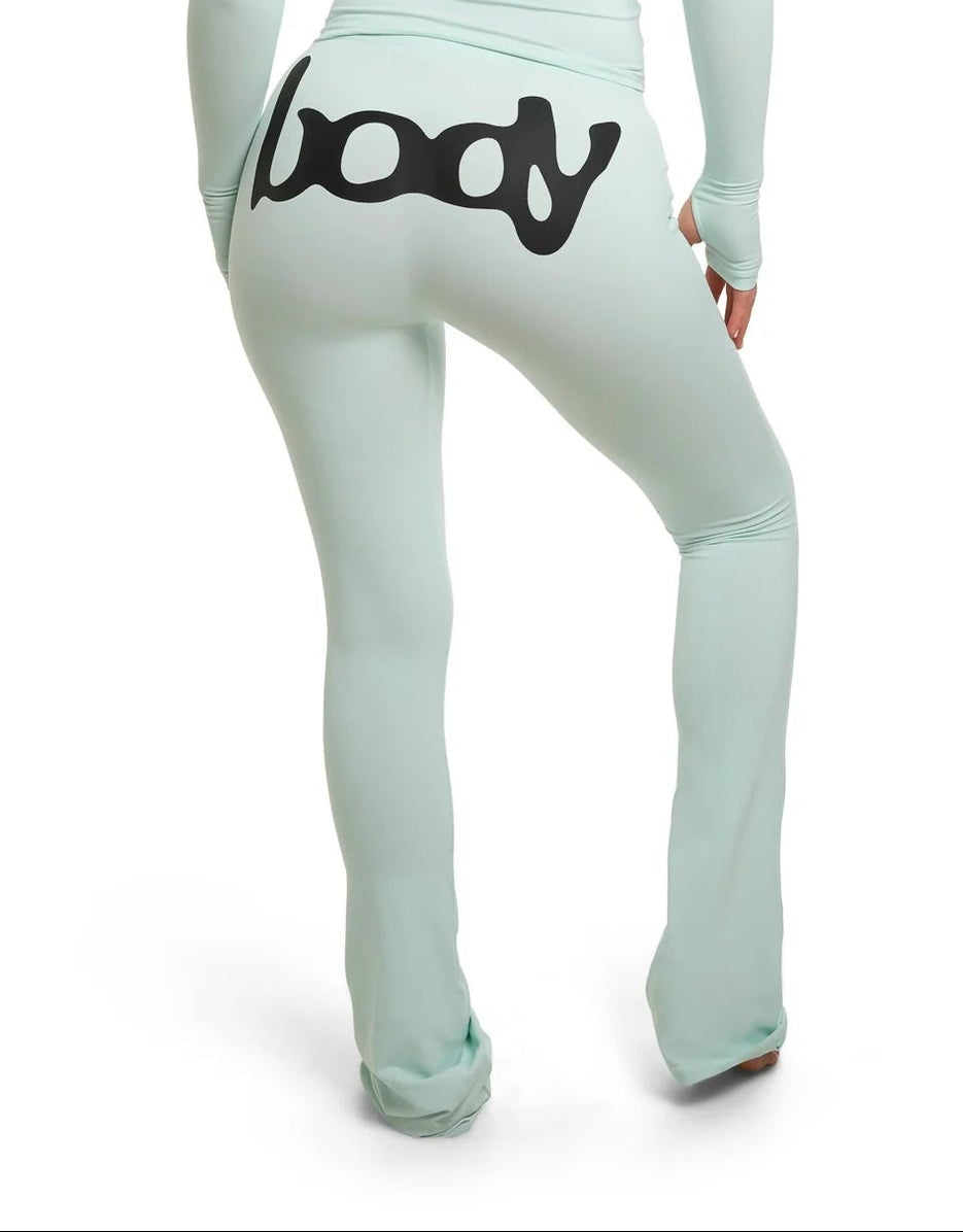 Profitez aujourd'hui seulement de 60 % de réduction sur le pull zippé « Body » Snatched 💅🏻