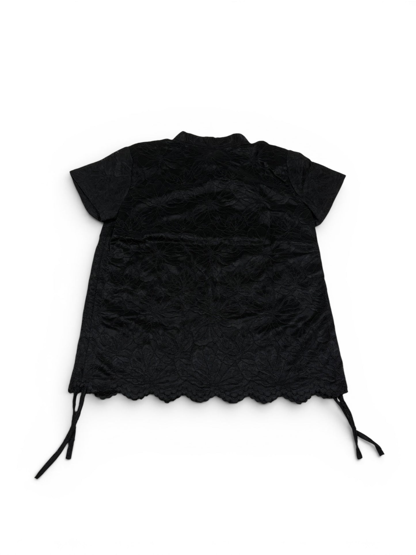 Lace Floral Pearl Button Top