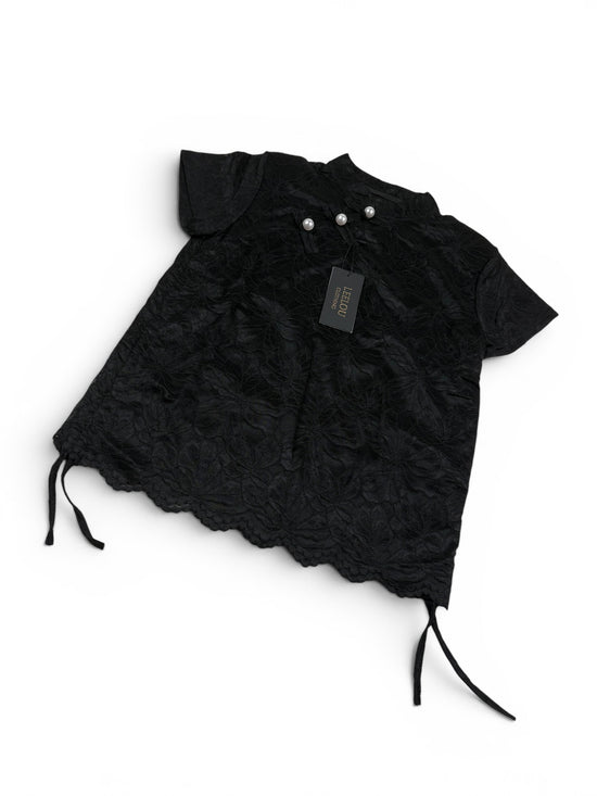 Lace Floral Pearl Button Top
