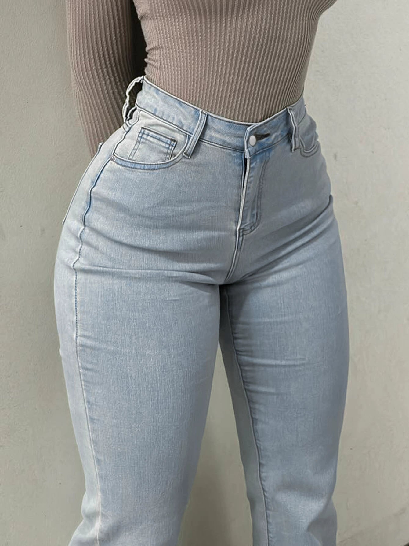 Get 60% off BBL Flare Jeans today only 🍑✨