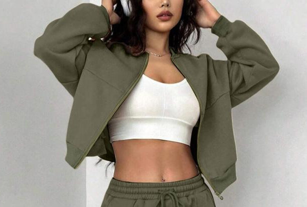 Get 70% off Essential Zipper today only 🤍