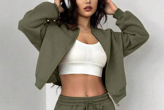 Get 70% off Essential Zipper today only 🤍