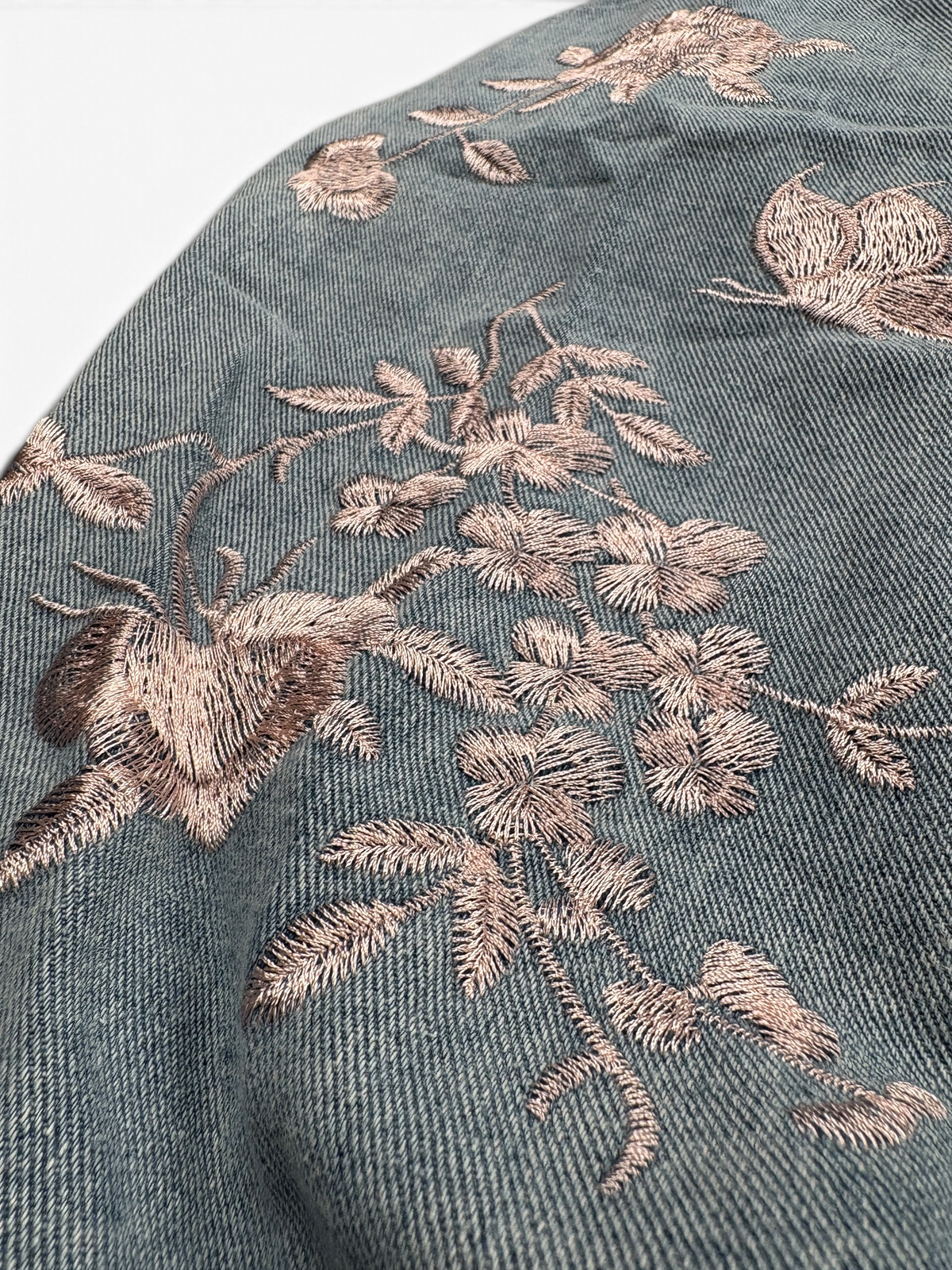 Pink Embroidered Jacket Asian Style 🎀