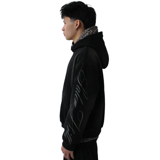 Get 60% off the Unisex Leopard Hoodie today only 🐆🔥